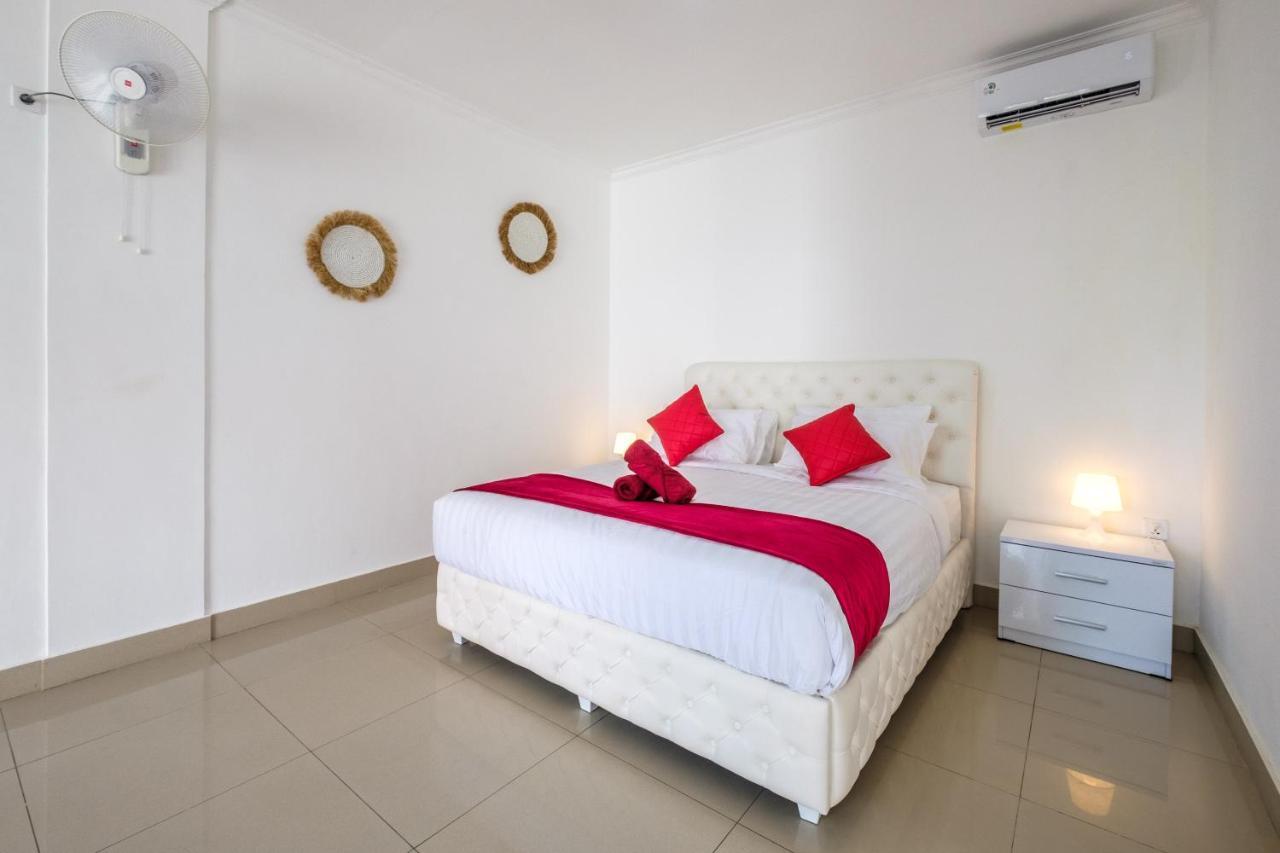 Luxury Minimalist Villa White Angel In Seminyak エクステリア 写真