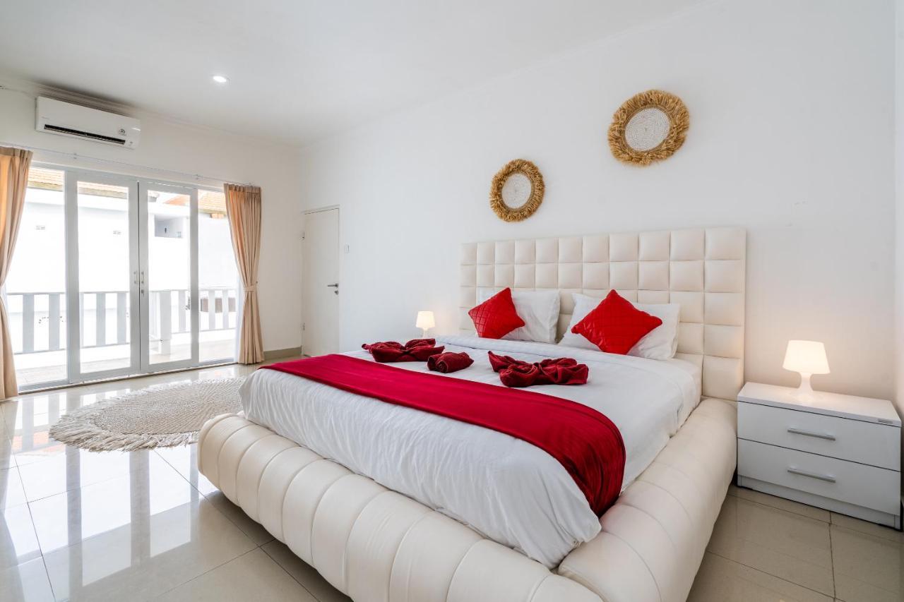 Luxury Minimalist Villa White Angel In Seminyak エクステリア 写真
